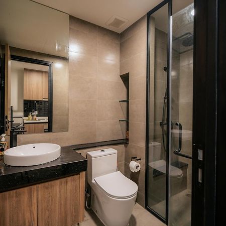 Tropical House - New Apartment At Delasol Hô Chi Minh-Ville Extérieur photo